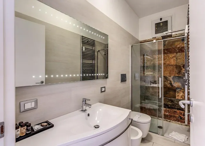 The Roof Luxury Penthouse Corso